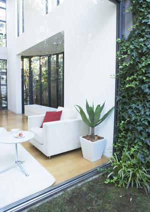 雨漏り調査なら株式会社ミカジマ